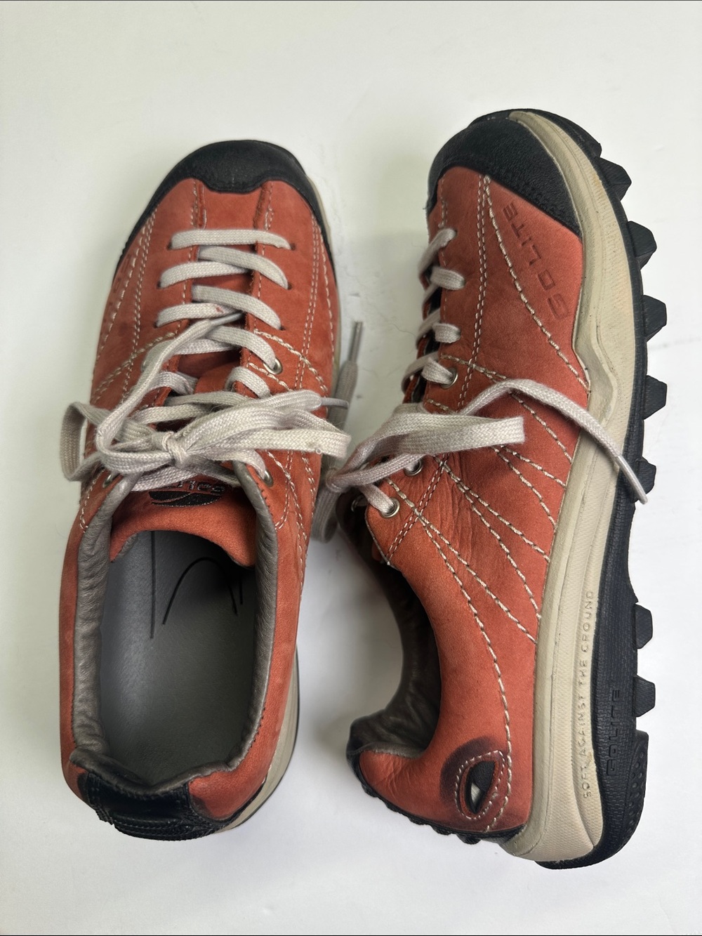 GoLite Lime Lite Women's Leather Sneakers Hiking Shoes Size 7.5